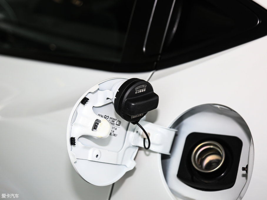 2019���_�� 220 TURBO CVT��Ӣ�� ��VI