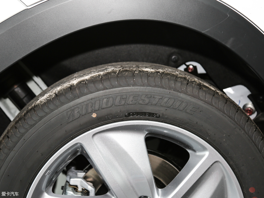 2019���_�� 220 TURBO CVT��Ӣ�� ��(gu��)VI