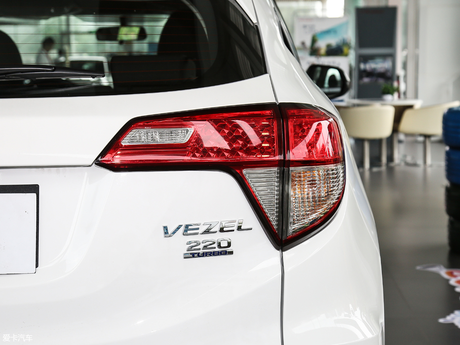 2019_ 220 TURBO CVTӢ VI