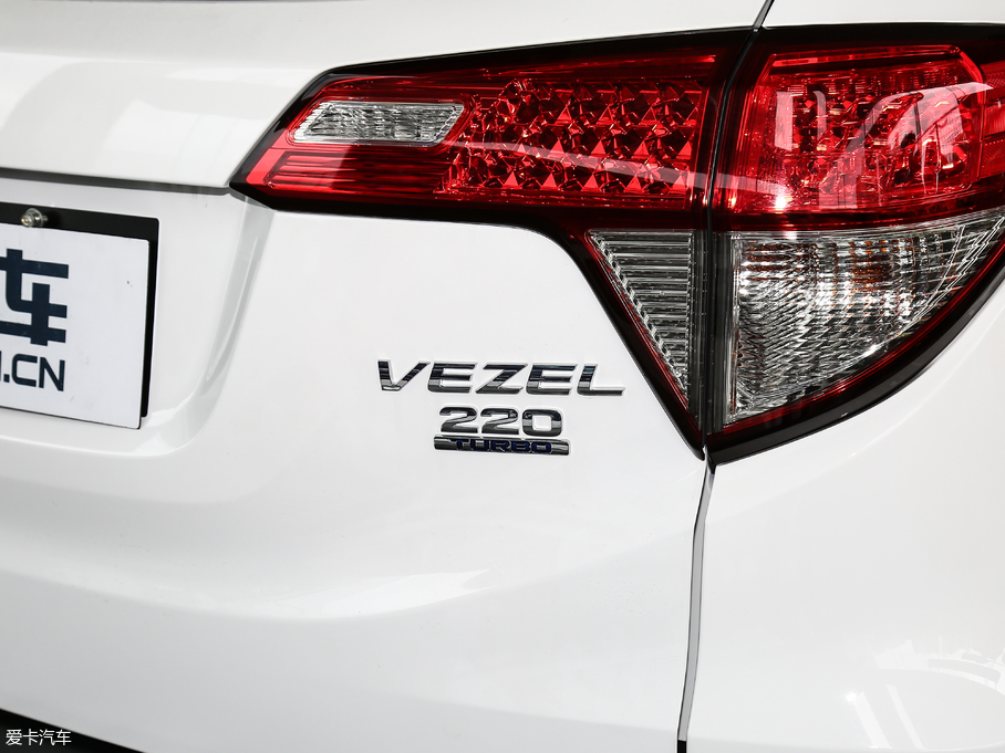 2019_ 220 TURBO CVTӢ VI