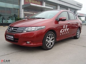 2009款1.8L 自动豪华版 左前45度