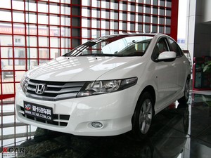 2009款1.5L 手动精英版 整体外观