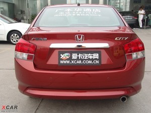 2009款1.8L 自动豪华版 正后	