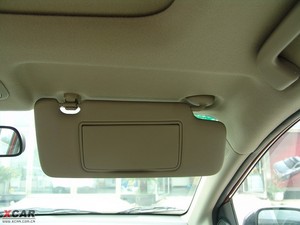 2009款1.8L 自动豪华版 遮阳板（左）