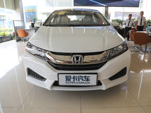 2019款1.5L 手动舒适版 正前
