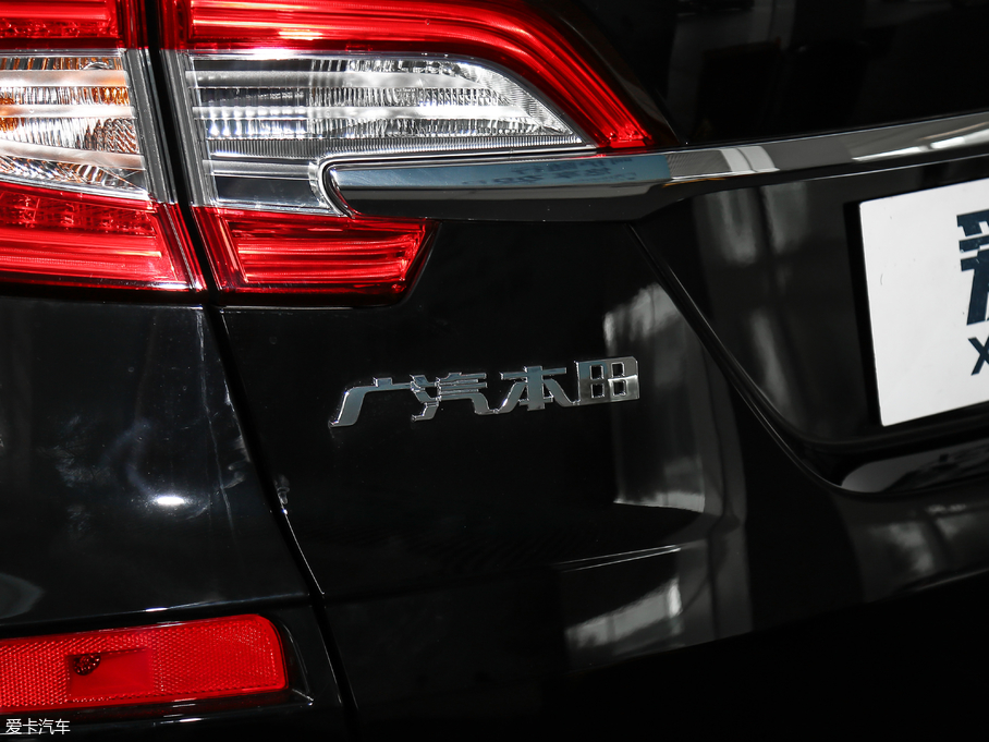 2019��ڵ� 240TURBO ��򌾫Ӣ��