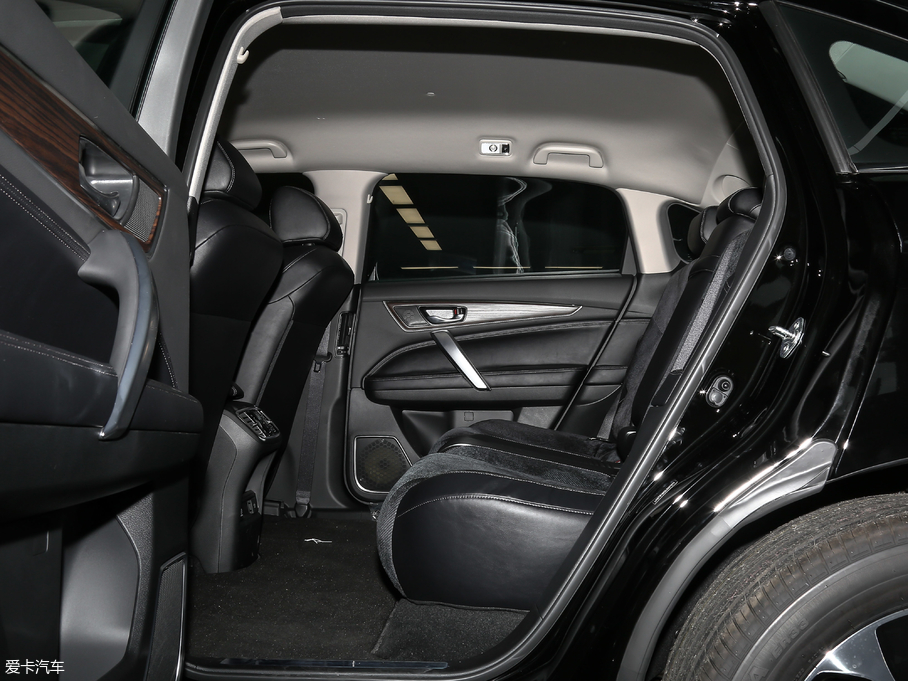 2019ڵ 240TURBO 򌾫Ӣ