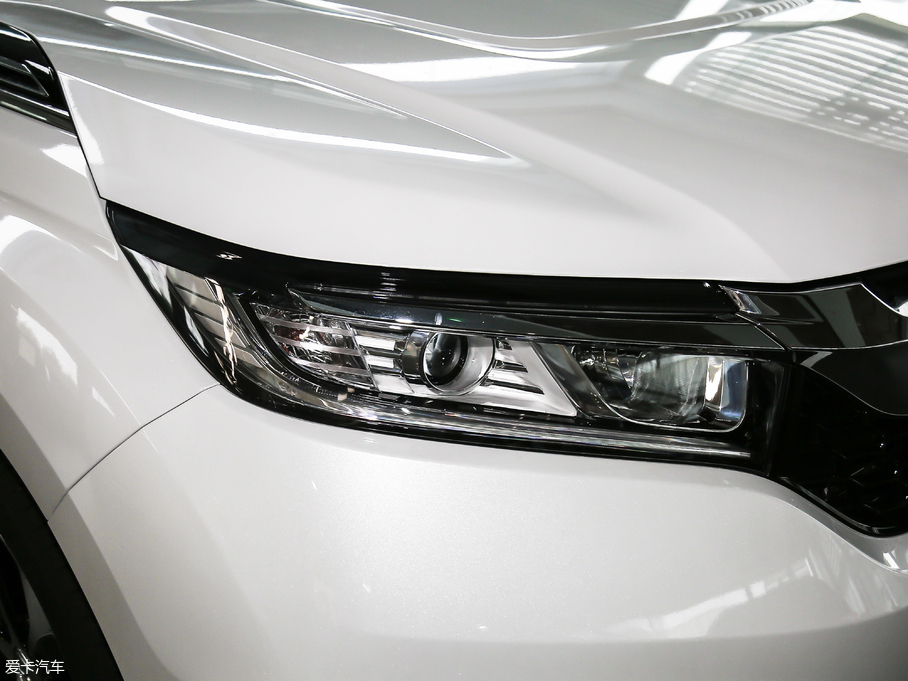 2019ڵ 240TURBO (q)Ӣ