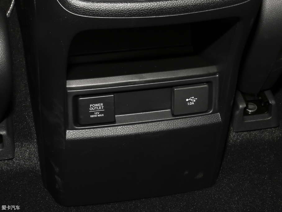 2019ڵ 240TURBO (q)Ӣ