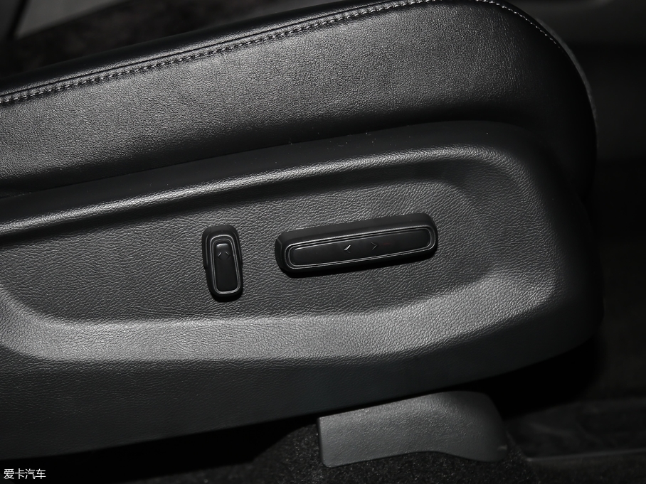 2019ڵ 240TURBO 򌾫Ӣ