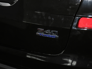 2019款240TURBO 两驱精英版 细节外观