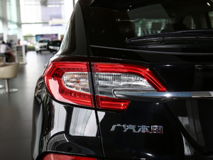 2019款240TURBO 两驱精英版 细节外观