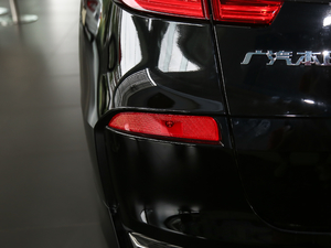 2019款240TURBO 两驱精英版 细节外观