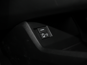 2019240TURBO 򌾫Ӣ g