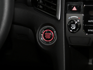 2019款240TURBO 两驱精英版 中控区