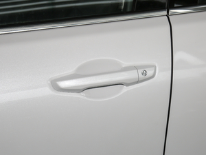 2019240TURBO 򌾫Ӣ {T