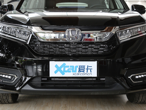 2019款240TURBO 两驱尊享版 中网