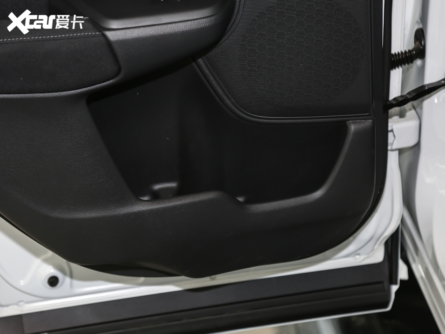 2020Ӱ 240TURBO CVT(q)A