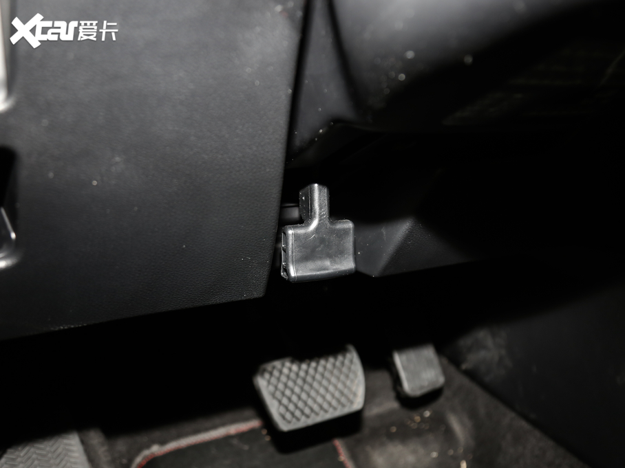 2020Ӱ 240TURBO CVTA