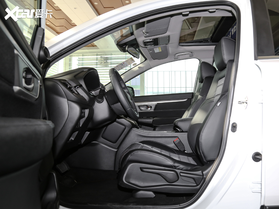 2020Ӱ 240TURBO CVTA