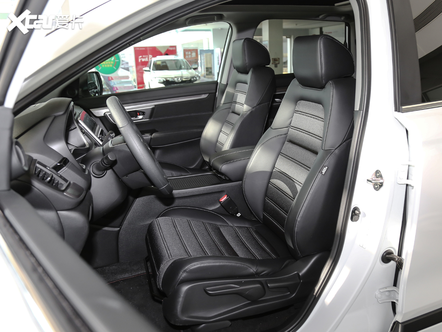 2020Ӱ 240TURBO CVTA