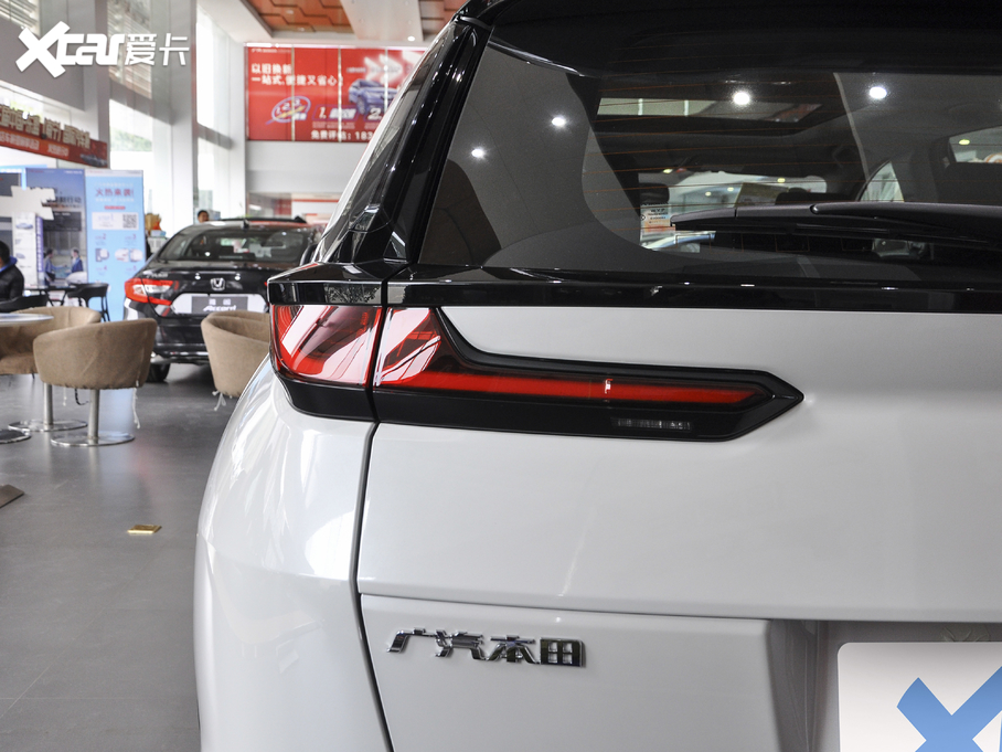 2020Ӱ 240TURBO CVT򌾫Ӣ