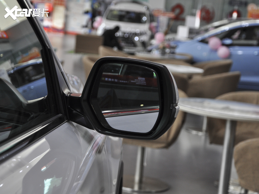 2020Ӱ 240TURBO CVT(q)Ӣ