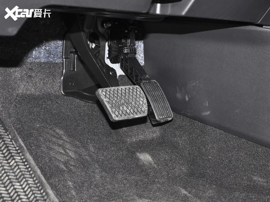 2020Ӱ 240TURBO CVT򌾫Ӣ