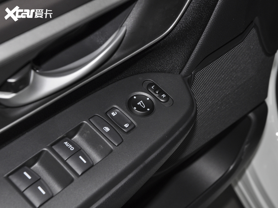 2020Ӱ 240TURBO CVT򌾫Ӣ