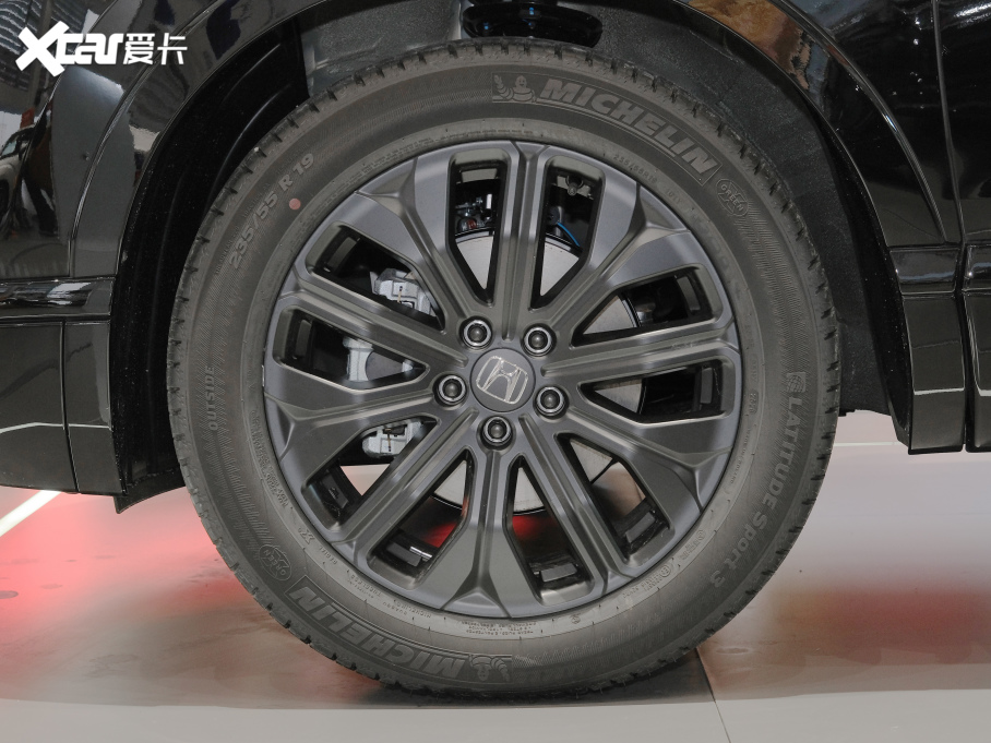 2020Ӱ 240TURBO CVTҹ