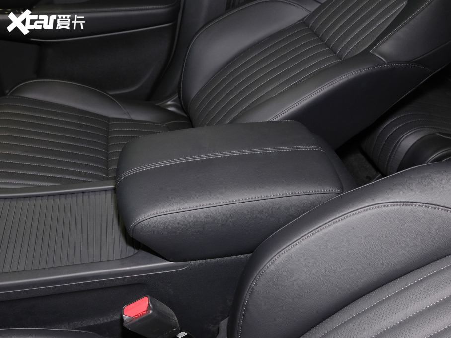 2020Ӱ 240TURBO CVTҹ