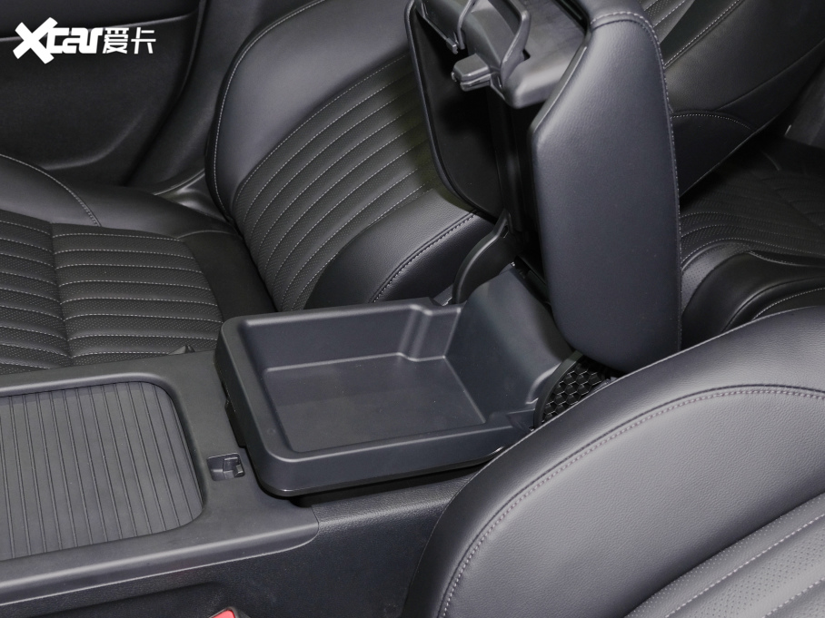 2020Ӱ 240TURBO CVT(q)ҹ