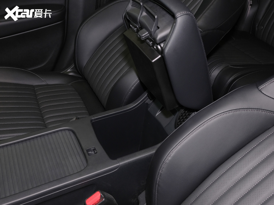 2020Ӱ 240TURBO CVTҹ