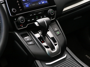 2020款240TURBO CVT四驱尊享版 换挡杆