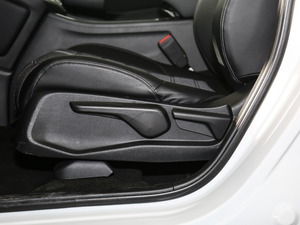 2020240TURBO CVTA {{