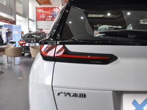 2020240TURBO CVT(q)Ӣ (ji)^