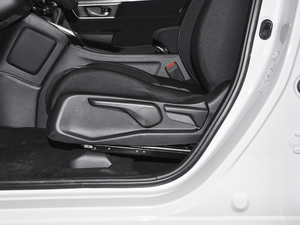 2020240TURBO CVT򌾫Ӣ {{