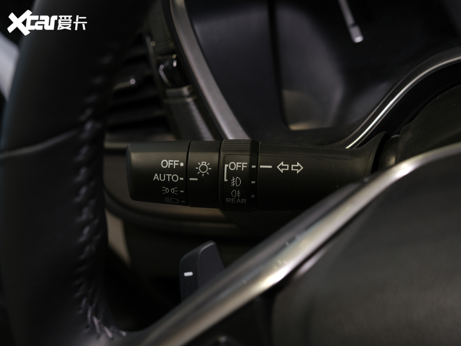 2020ӰJ(dng) 2.0L (q)JӢ