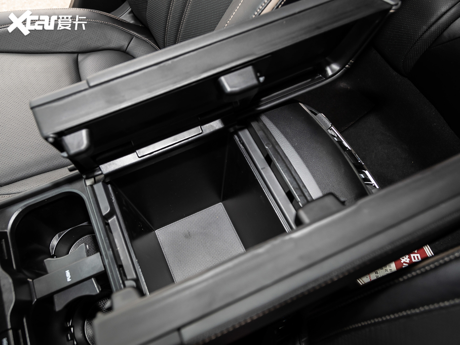 2020ڵ 370TURBO  pɫ