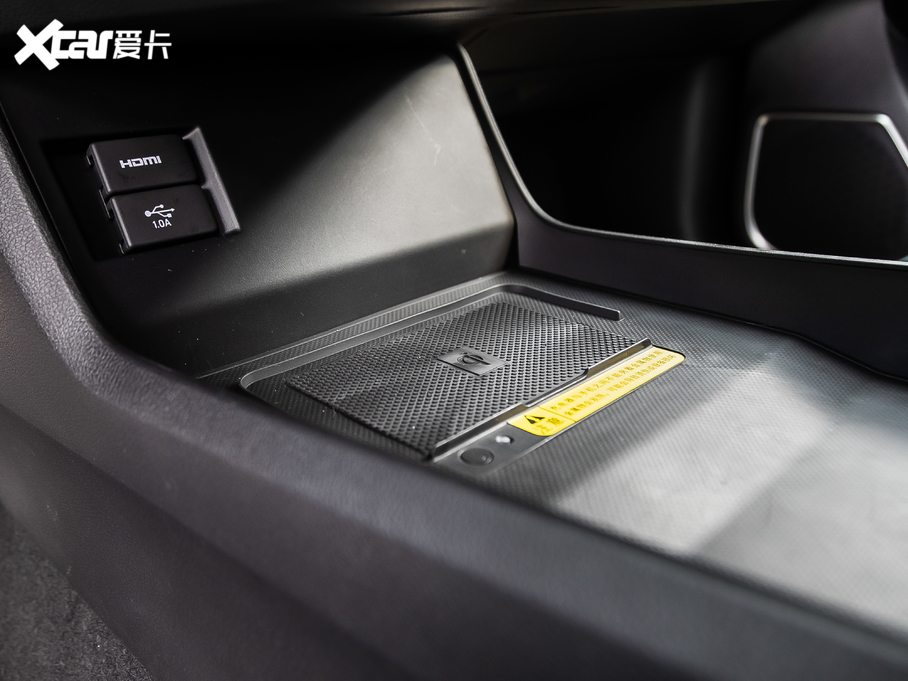 2020ڵ 370TURBO  pɫ