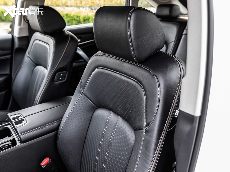 2020ڵ 370TURBO  pɫ