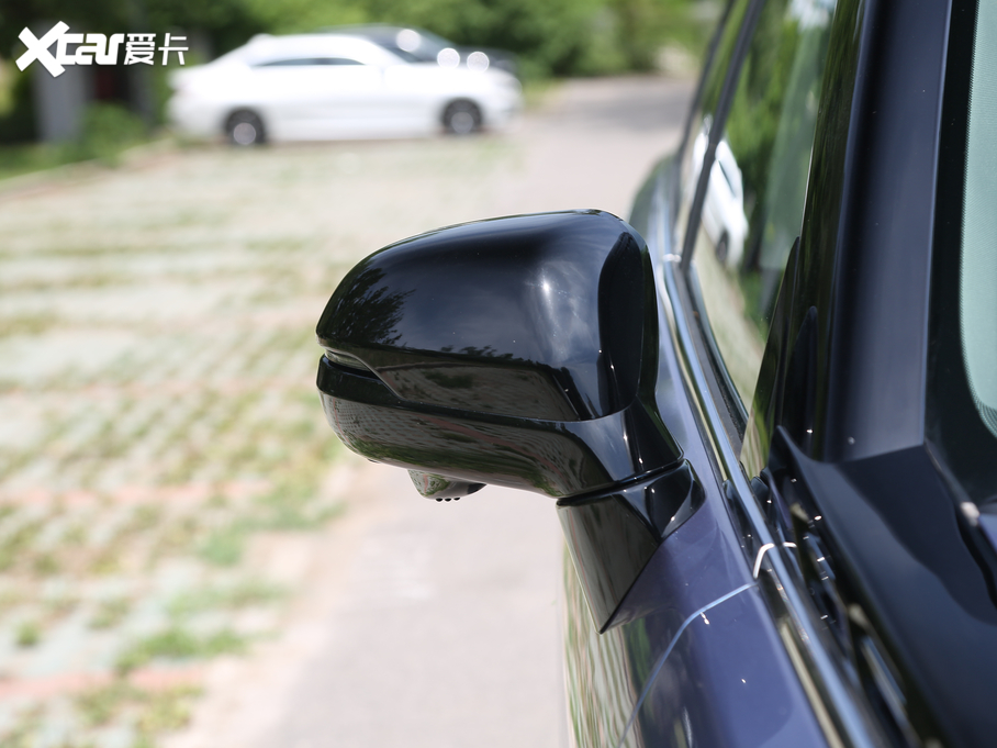 2020ڵ 370TURBO  pɫ