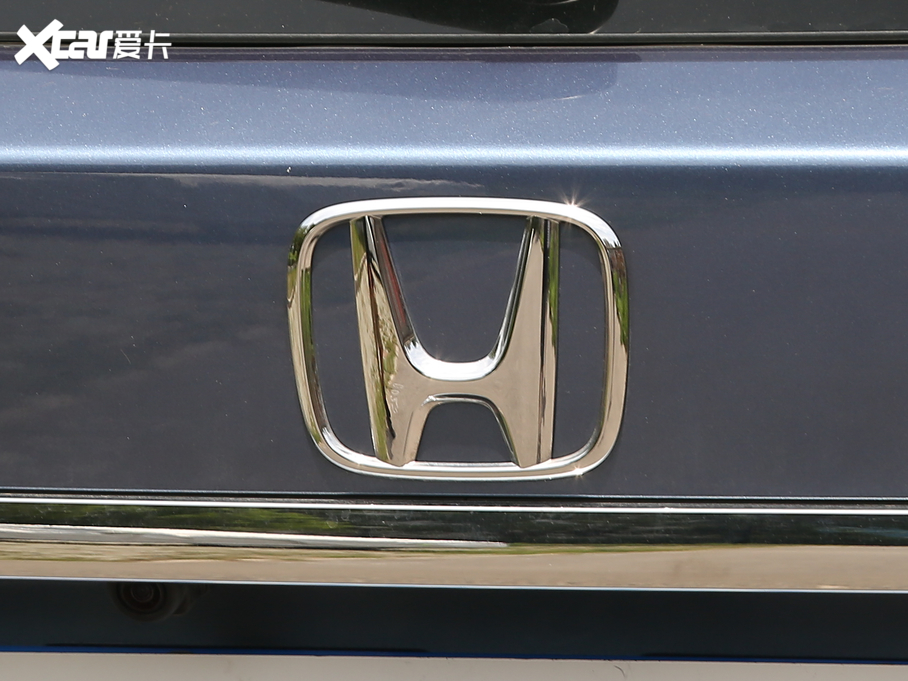 2020ڵ 370TURBO  pɫ