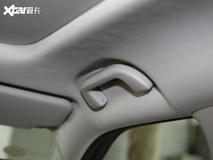 2020ڵ 370TURBO  pɫ