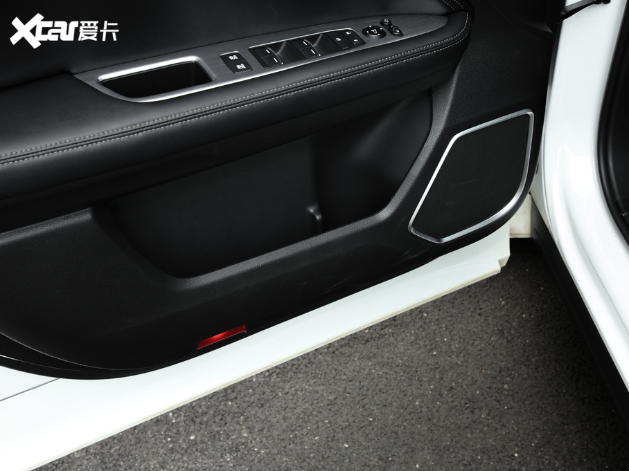 2020ڵ 370TURBO  pɫ