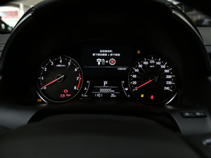 2020款240TURBO 两驱尊享版 仪表