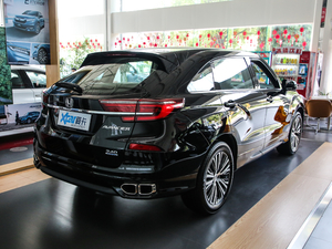 2020款240TURBO 两驱舒享版 整体外观