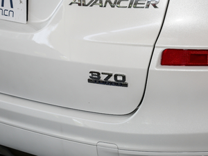 2020款370TURBO 两驱豪华版 细节外观