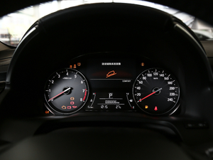 2020款370TURBO 两驱豪华版 仪表