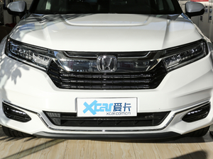 2020款240TURBO 两驱智享版 中网